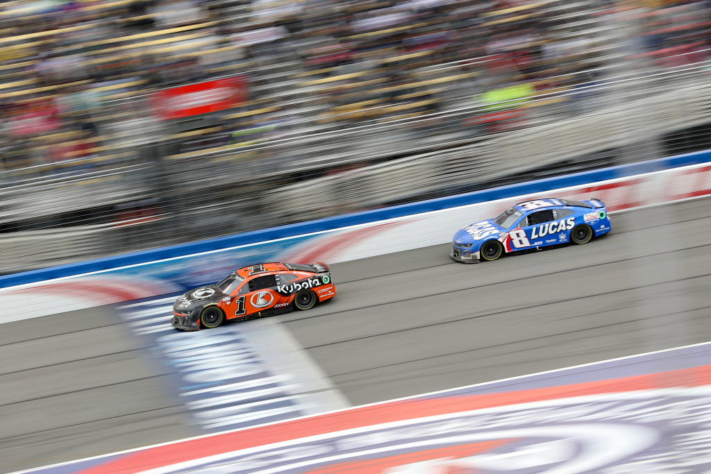 NASCAR: Ross Chastain, Daniel Suarez Berikan Awal Musim yang Kuat di Trackhouse